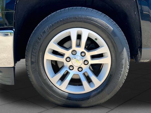 Used 2014 Chevrolet Silverado 1500 LT w/ LT Convenience Package AWD/4WD image 11