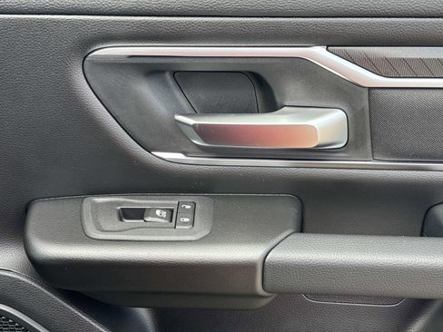 New 2026 RAM 1500 4x4 Crew Cab image 14