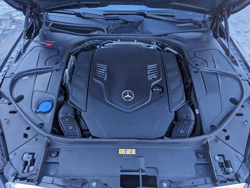Used 2018 Mercedes-Benz S 560 4MATIC Sedan image 46