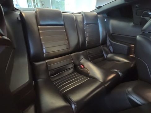 Used 2009 Ford Mustang Shelby GT500 RWD image 14