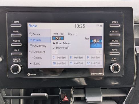 Used 2023 Toyota Camry LE image 10