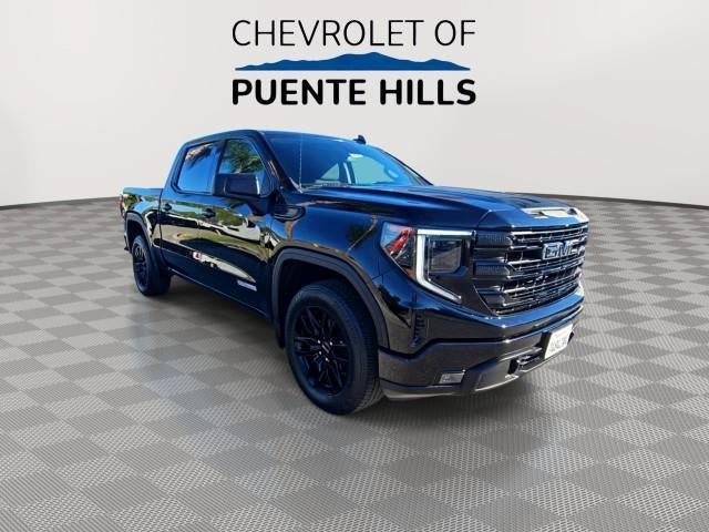 Used 2024 GMC Sierra 1500 Elevation RWD image 2