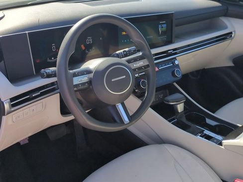 Used 2025 Hyundai Tucson SEL image 9