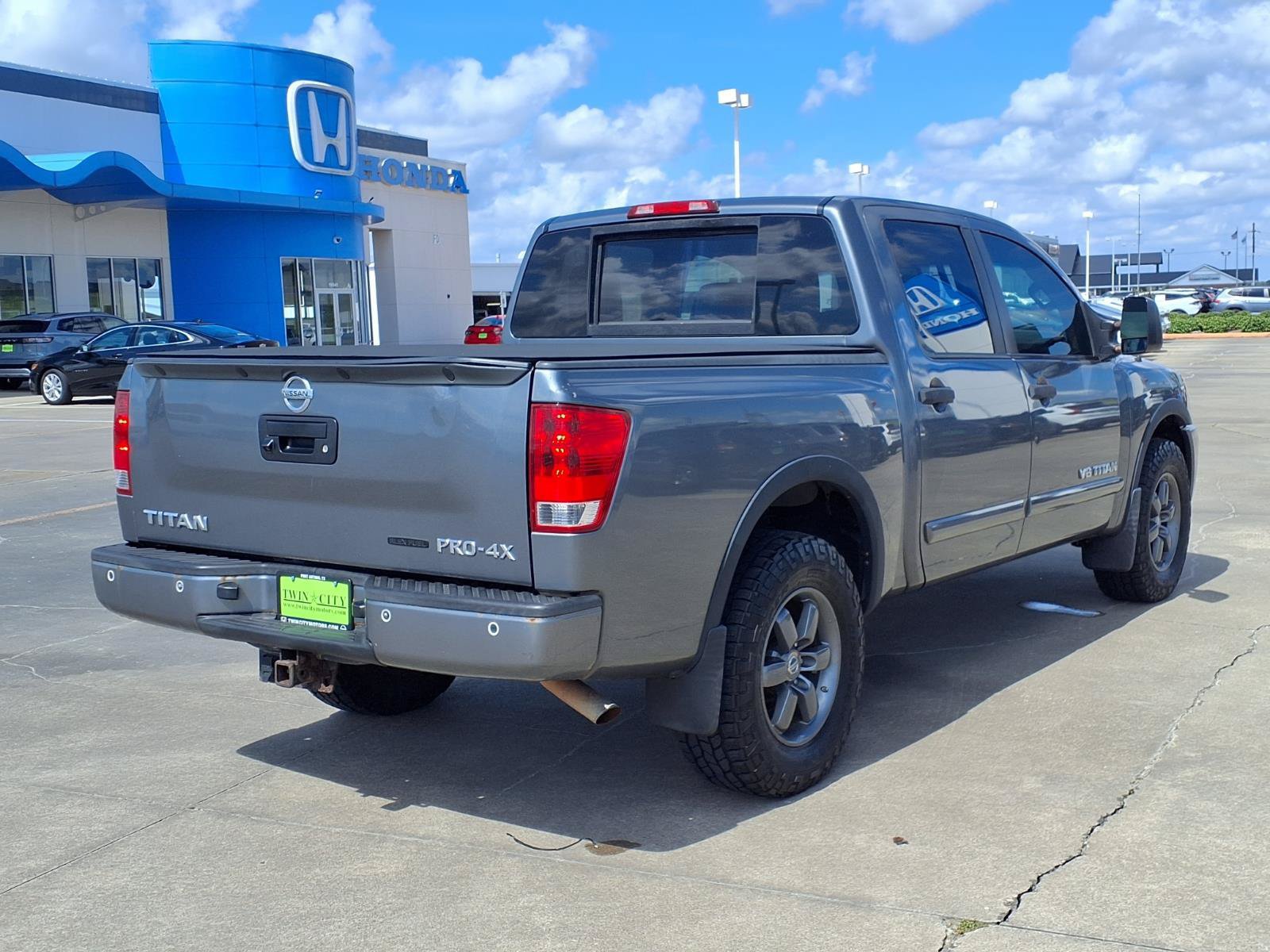 Used 2013 Nissan Titan PRO-4X w/ Pro-4x Premium Utility Pkg AWD/4WD image 7