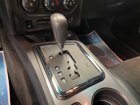 Used 2010 Dodge Challenger SRT8 w/ SRT Option Group II image 23