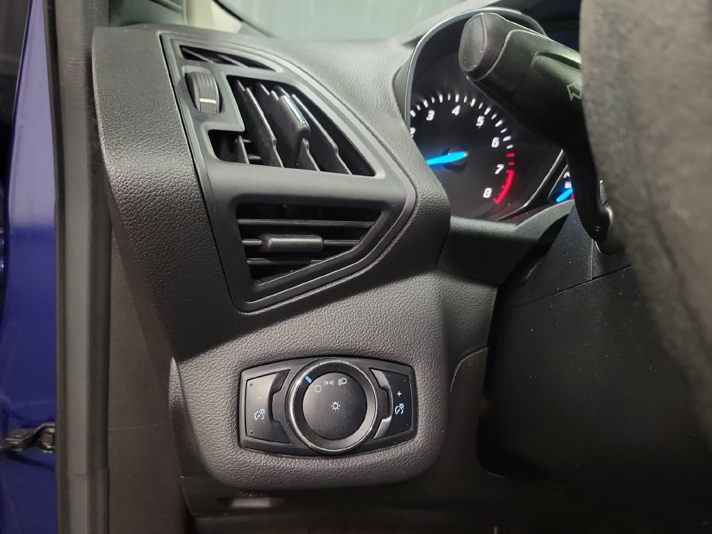 Used 2013 Ford Escape S FWD image 22