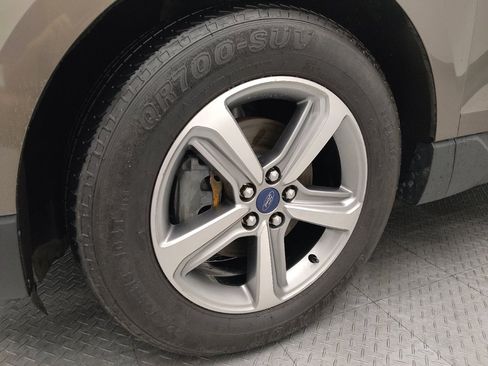 Used 2019 Ford Edge SEL w/ Equipment Group 201A FWD image 31