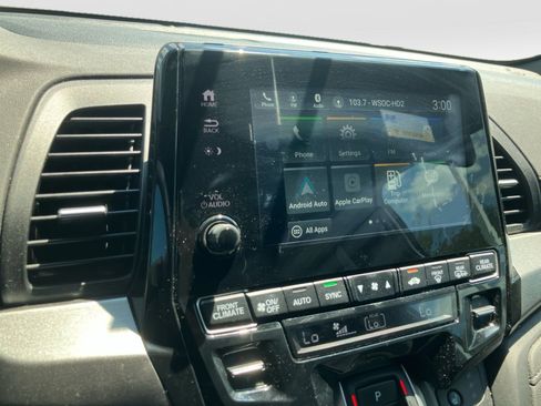 Used 2024 Honda Odyssey Sport image 21