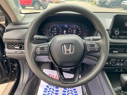 Used 2023 Honda Accord EX image 13