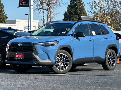 New 2026 Toyota Corolla Cross XLE image 2