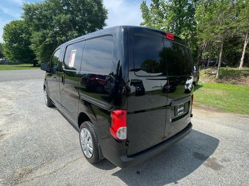 Used 2020 Nissan NV200 S FWD image 6