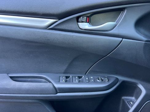 Used 2020 Honda Civic LX image 13