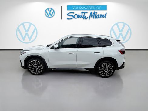 Used 2025 BMW X1 xDrive28i w/ Technology Package AWD/4WD image 4