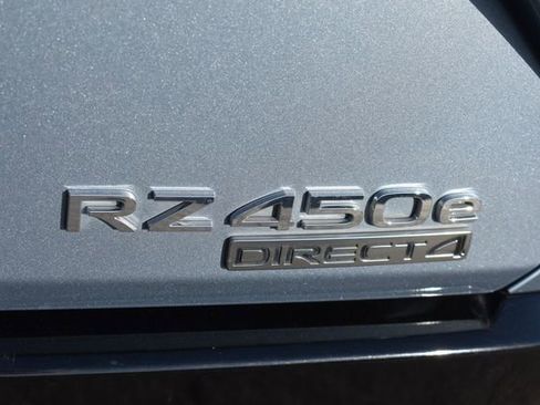 Used 2024 Lexus RZ 450e Premium w/ Accessory Package (2T) AWD/4WD image 17