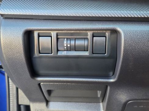 Certified 2024 Subaru Crosstrek 2.5i Limited image 36