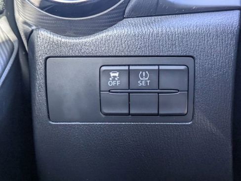 Used 2017 Toyota Yaris iA FWD image 26
