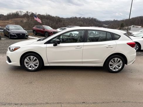 Used 2023 Subaru Impreza 2.0i image 2