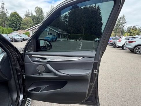 Used 2015 BMW X5 xDrive35i AWD/4WD image 28