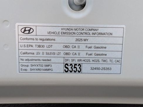 New 2025 Hyundai Santa Fe Calligraphy AWD/4WD image 35