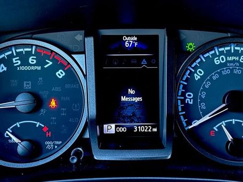 Used 2023 Toyota Tacoma TRD Pro AWD/4WD image 43