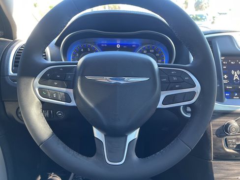 Used 2022 Chrysler 300 Touring L w/ Popular Equipment Group image 18