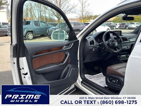 Used 2017 Audi Q3 2.0T Prestige w/ Prestige Package image 9