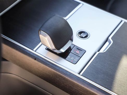 New 2026 Land Rover Range Rover SE image 19