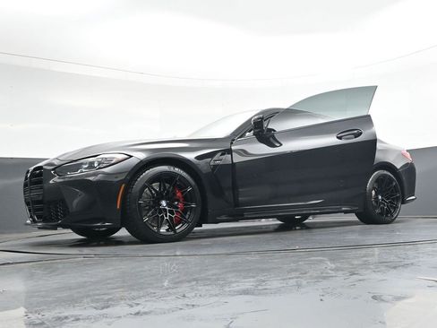 Used 2024 BMW M4 Coupe w/ Executive Package RWD image 43