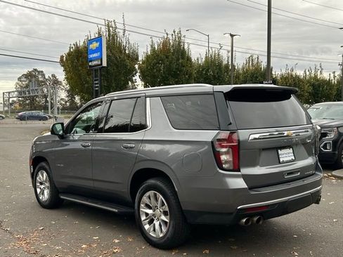 Used 2021 Chevrolet Tahoe Premier w/ Premium Package image 5