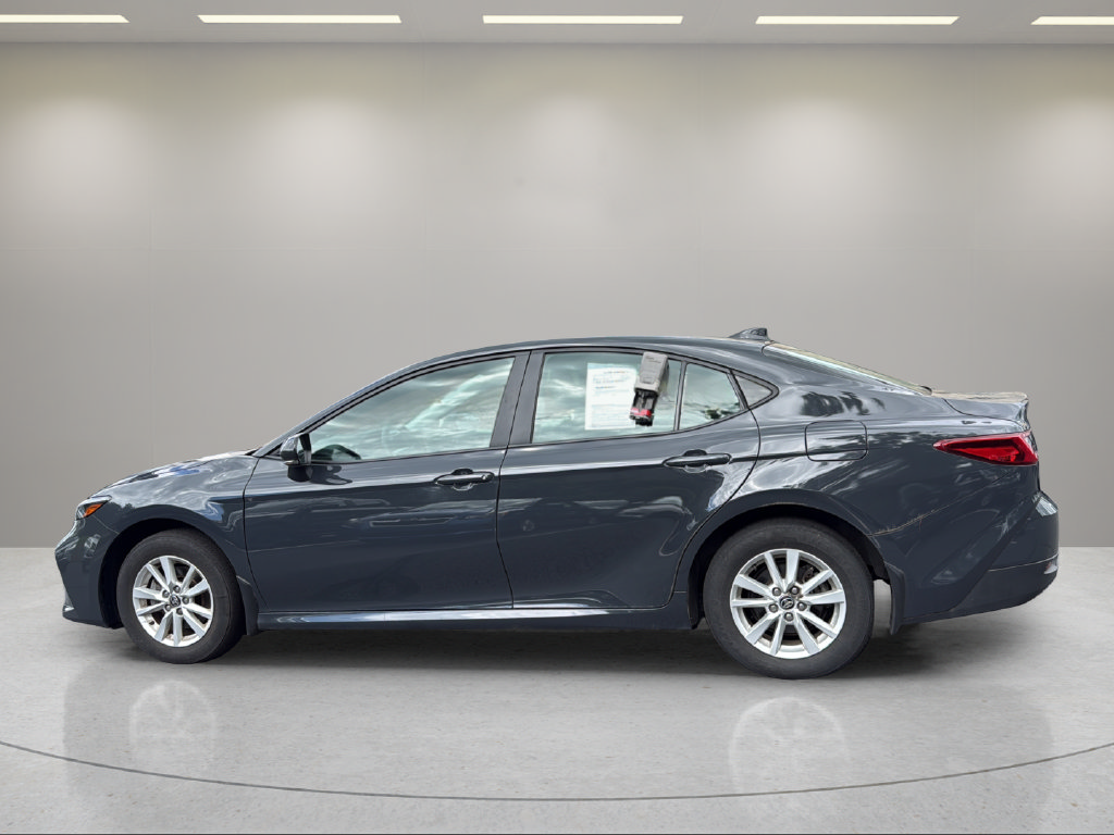 Used 2025 Toyota Camry LE w/ Convenience Package AWD/4WD image 7