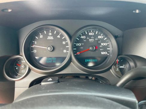 Used 2012 Chevrolet Silverado 1500 W/T image 9