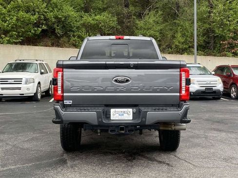 Certified 2023 Ford F250 Lariat w/ Black Appearance Package image 5
