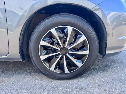 Used 2013 Honda Fit image 15