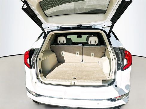 Used 2020 GMC Terrain Denali w/ Denali Premium Package image 24