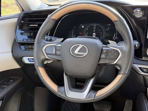 Used 2024 Lexus RX 350 image 9