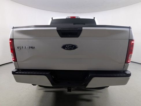 Used 2017 Ford F150 XLT AWD/4WD image 6