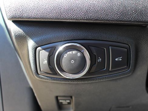 Used 2018 Lincoln MKC Reserve w/ Lincoln MKC Climate Package AWD/4WD image 18