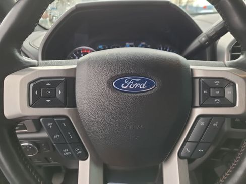 Used 2020 Ford F250 Platinum w/ FX4 Off-Road Package image 23