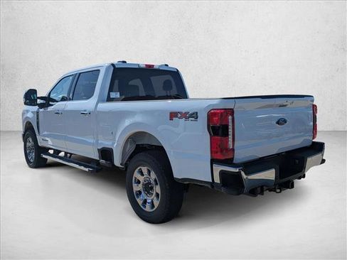 New 2026 Ford F250 Lariat w/ Chrome Package image 7