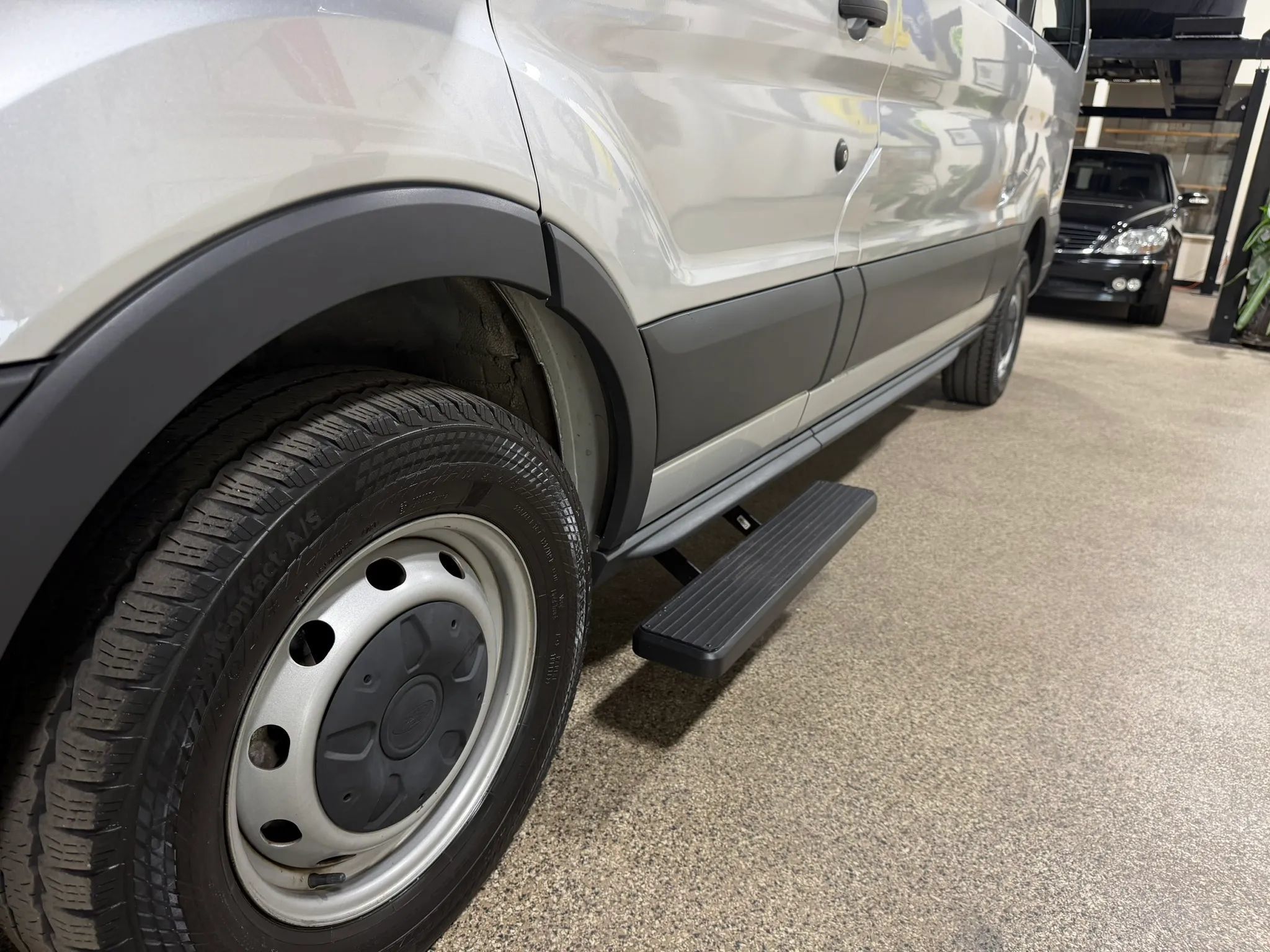 Used 2018 Ford Transit 350 XL RWD image 53