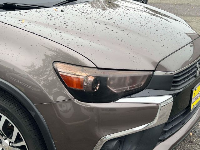 Used 2017 Mitsubishi Outlander Sport LE FWD image 8