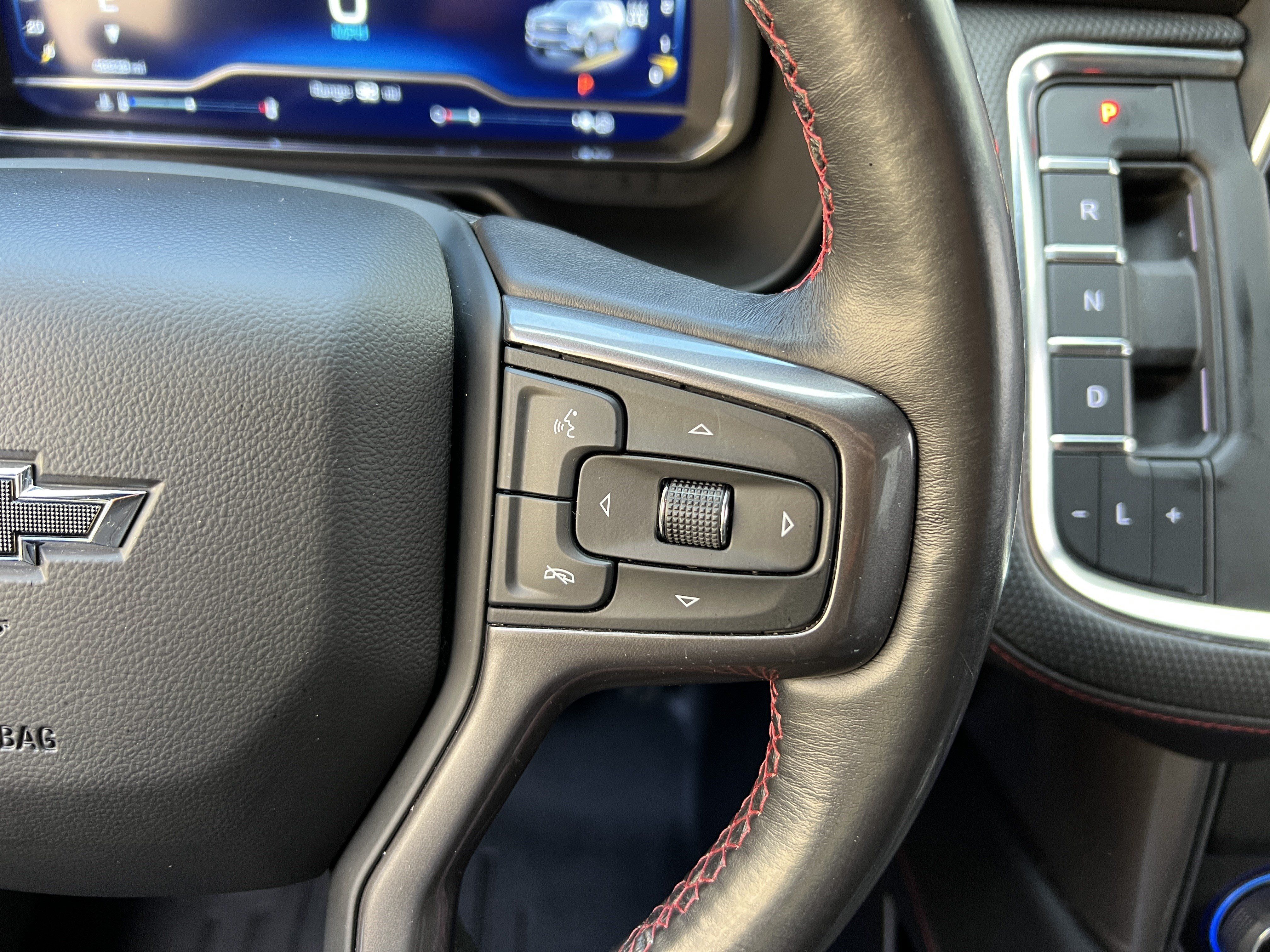 Used 2022 Chevrolet Tahoe RST AWD/4WD image 31