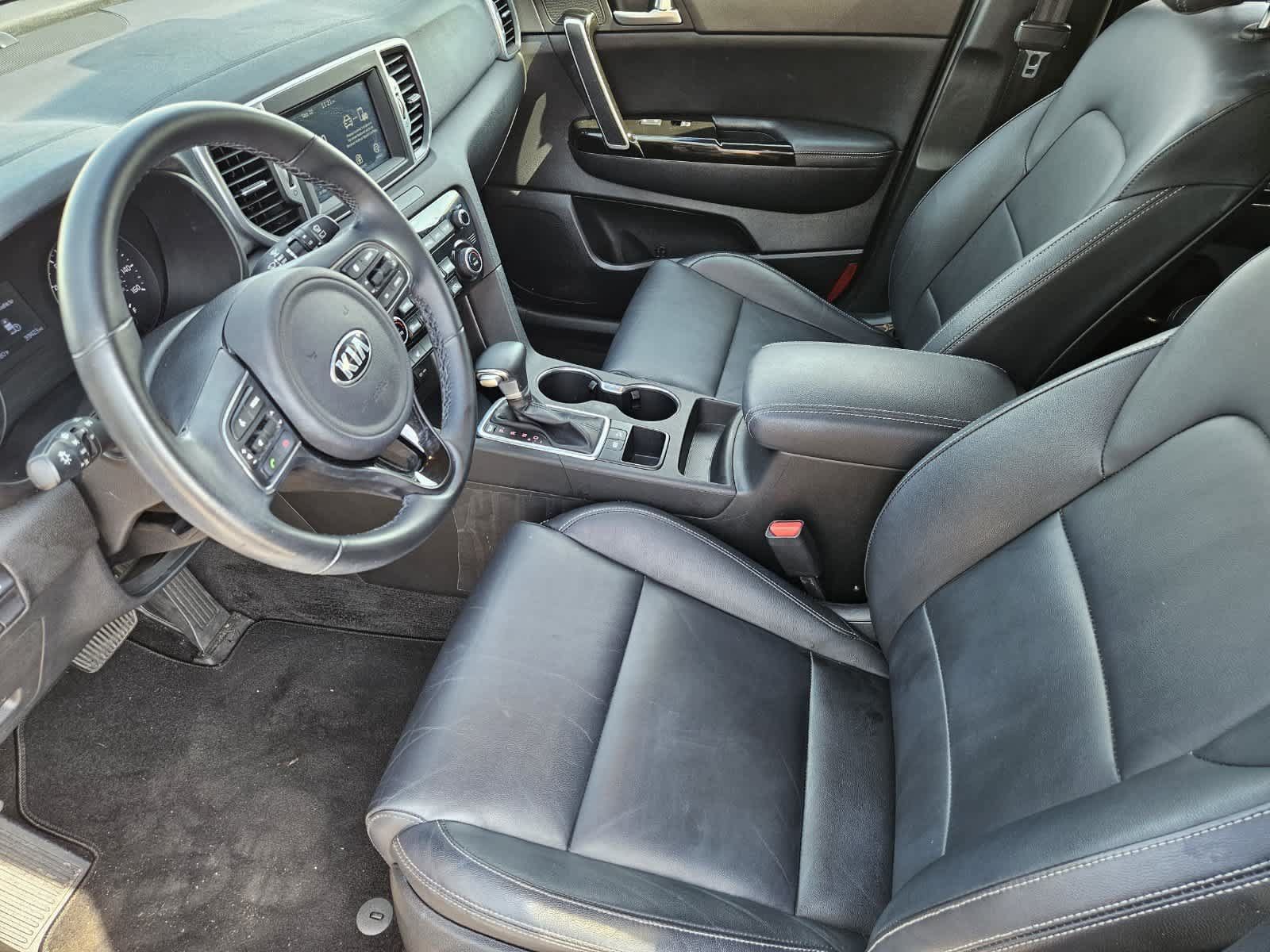 Used 2018 Kia Sportage EX FWD image 2