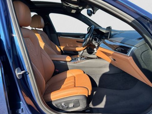 Used 2022 BMW 530i xDrive w/ Premium Package image 20