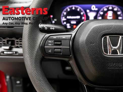 Used 2024 Honda Accord EX image 15