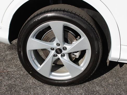 New 2025 Audi Q5 Premium Plus image 35