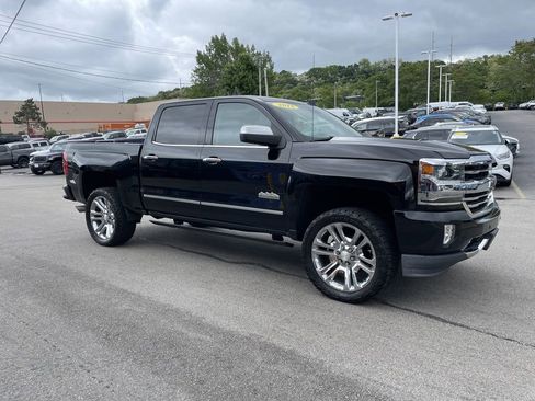 Used 2018 Chevrolet Silverado 1500 High Country AWD/4WD image 6