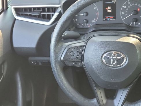 Used 2024 Toyota Corolla LE image 12