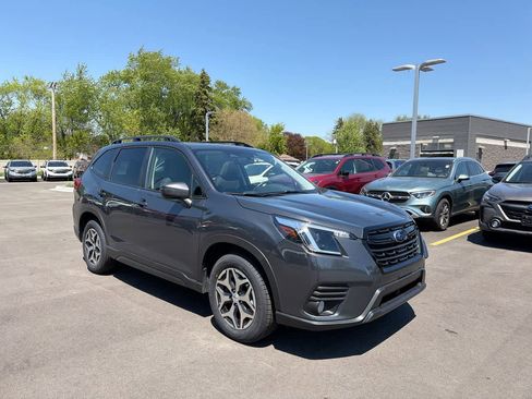 Certified 2023 Subaru Forester Premium AWD/4WD image 15