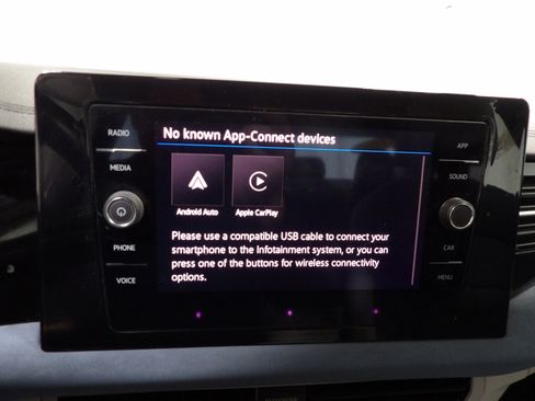 Used 2025 Volkswagen Jetta SE w/ Sunroof Package FWD image 17